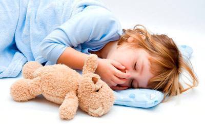 Сухой кашель у ребенка: лечение в домашних условиях