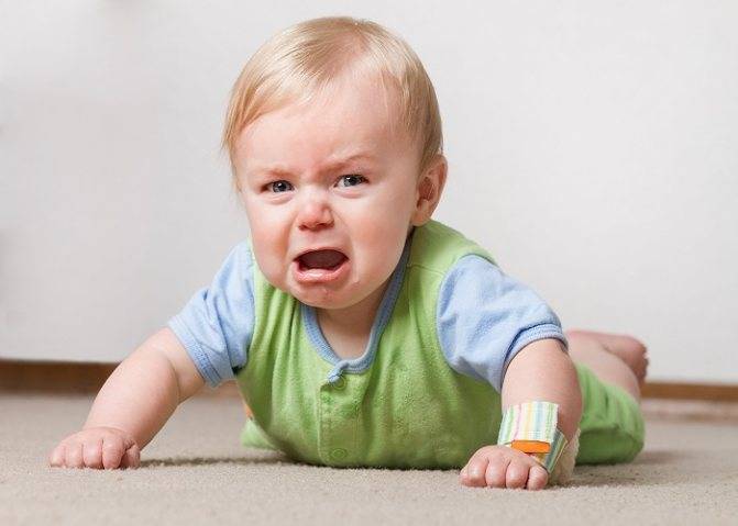 Что делать, если у ребенка жесткое, тяжелое или частое дыхание, слышатся хрипы?