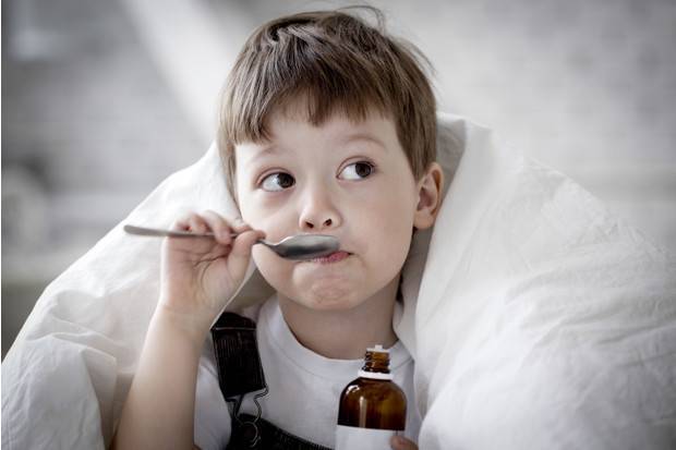 Лечение кашля у детей народными средствами в домашних условиях