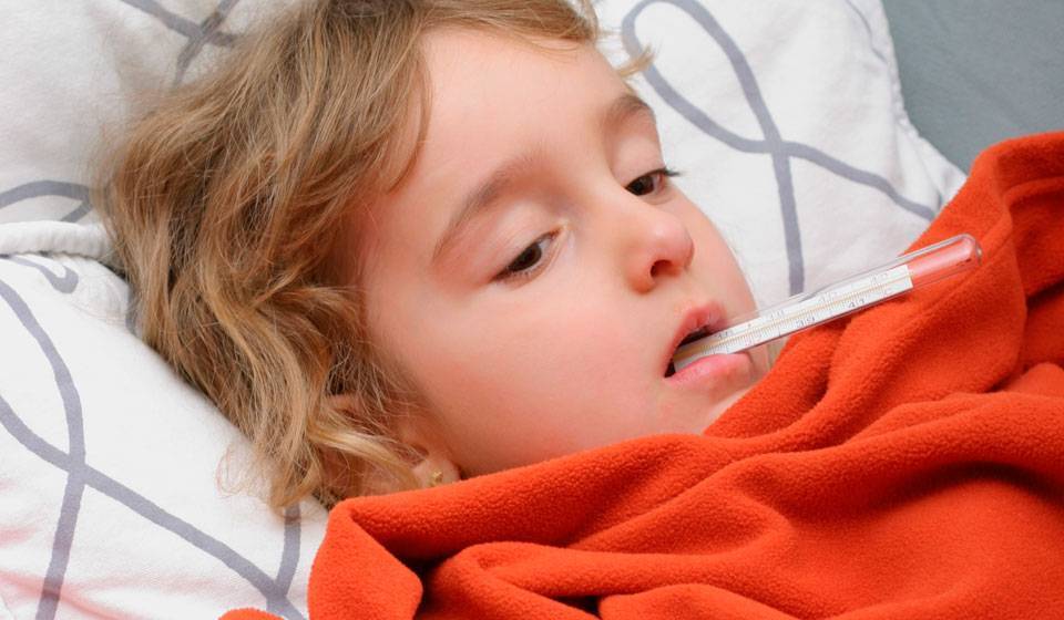 8 способов как сбить температуру у ребенка в домашних условиях