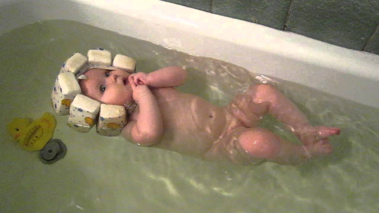 Шапочка для купания новорожденных детей